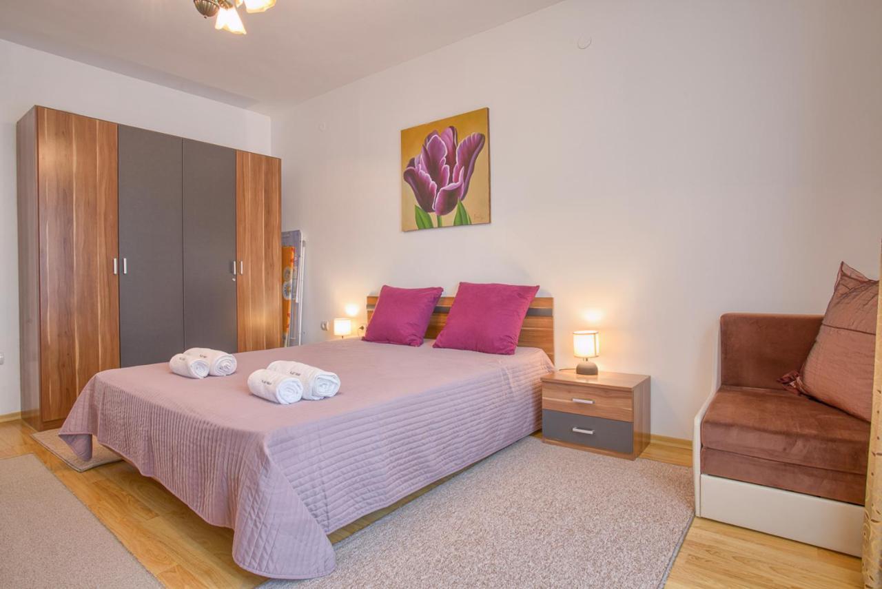 Cozy One-Bedroom Apartment With Nature View By Flat Mаnager Razlık Dış mekan fotoğraf